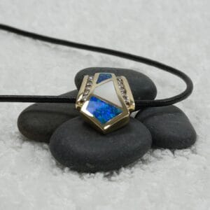 opaal diamant hanger